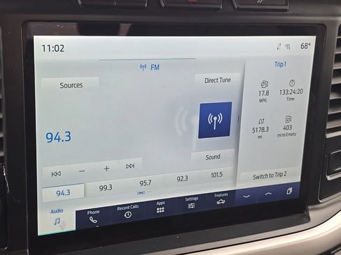 Used 2022 Ford F150 XLT w/ Equipment Group 302A High AWD/4WD image 4