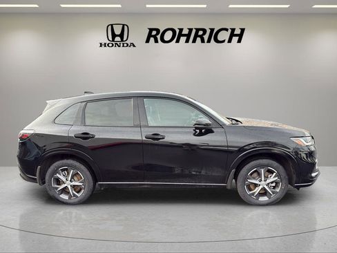 Used 2023 Honda HR-V EX-L image 4