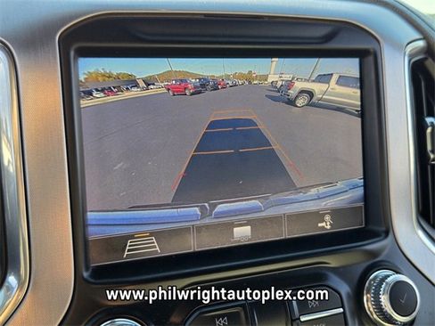 Used 2020 GMC Sierra 1500 SLT w/ SLT Premium Package image 23