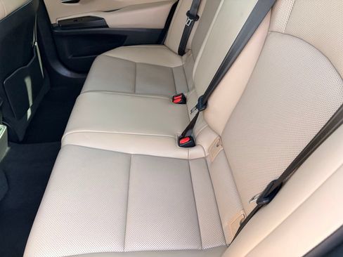 Used 2020 Lexus ES 350 w/ Premium Package FWD image 17