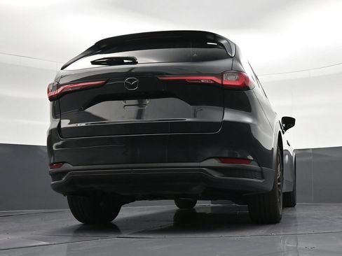 Used 2024 MAZDA CX-90 Plug-In Hybrid w/ Preferred AWD/4WD image 32