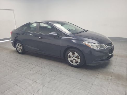 Used 2016 Chevrolet Cruze LS image 11