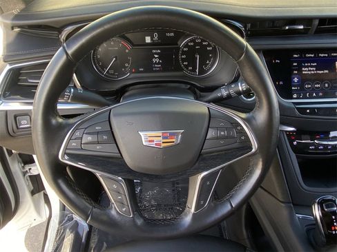 Certified 2021 Cadillac XT5 Premium Luxury image 24