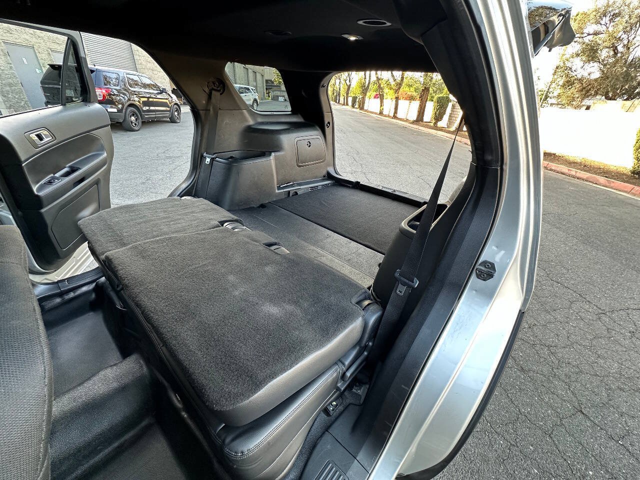 Used 2017 Ford Explorer 4WD Police Interceptor image 18