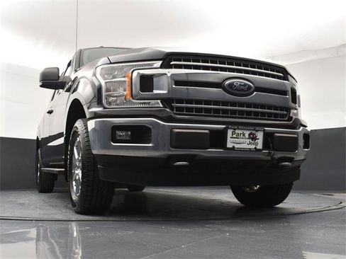 Used 2018 Ford F150 XLT w/ Equipment Group 302A Luxury image 19