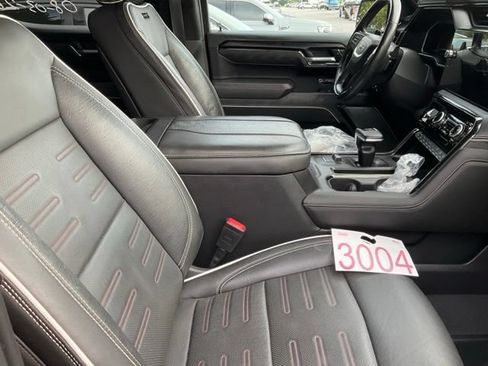Used 2024 GMC Sierra 1500 AT4X AWD/4WD image 11