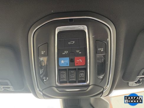 Used 2023 Jeep Grand Cherokee Trailhawk w/ Advanced Protech Group II image 20