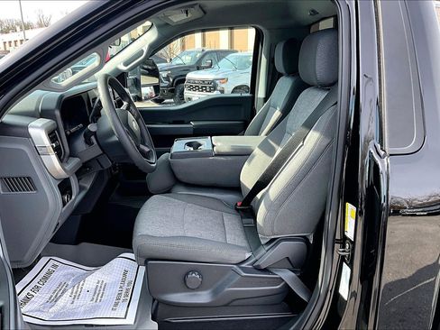 Used 2025 Ford F250 XL w/ STX Appearance Package AWD/4WD image 21