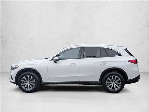 Used 2026 Mercedes-Benz GLC 300 4MATIC image 9