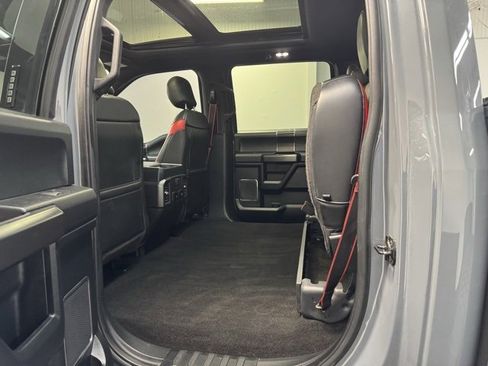 Used 2019 Ford F150 Lariat w/ Equipment Group 502A Luxury image 33