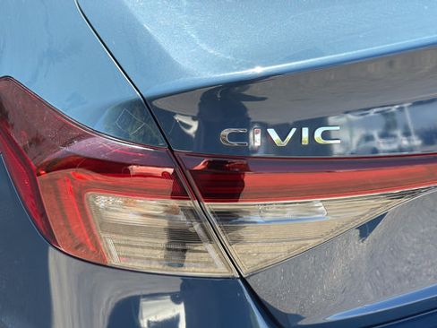 Used 2025 Honda Civic Sport image 34