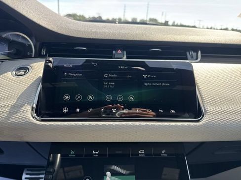 Used 2020 Land Rover Range Rover Evoque R-Dynamic S AWD/4WD image 16
