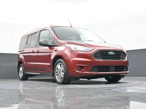 Used 2021 Ford Transit Connect XLT image 50