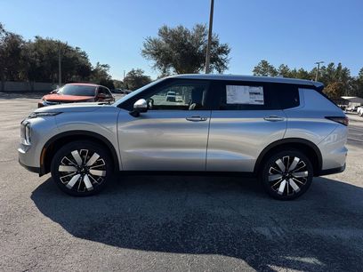 New 2026 Mitsubishi Outlander SE