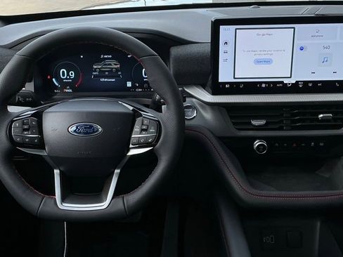 New 2026 Ford Explorer ST-Line w/ ST-Line Street Pack image 11