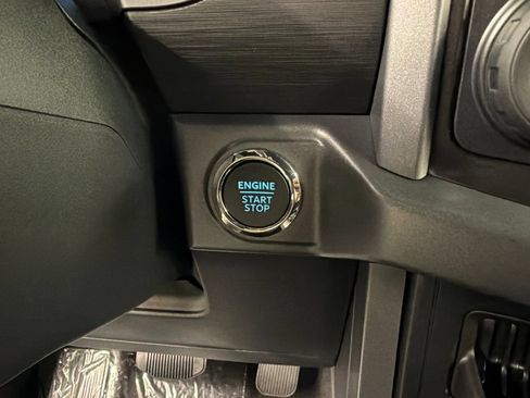 New 2026 Ford F150 XLT w/ Equipment Group 302A MID AWD/4WD image 19