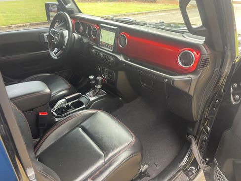 Used 2020 Jeep Wrangler Rubicon AWD/4WD image 13