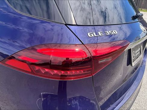 Used 2025 Mercedes-Benz GLE 350 4MATIC image 14