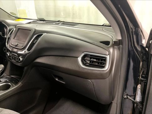 Used 2023 Chevrolet Equinox LT image 13