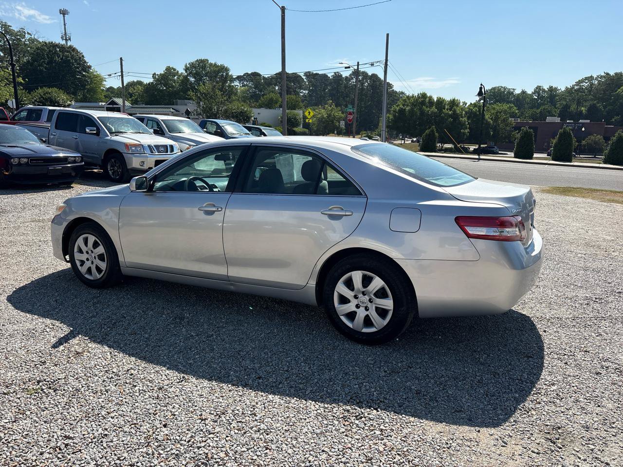 Used 2010 Toyota Camry FWD image 14