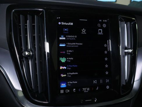 Used 2024 Volvo S60 B5 Core image 28