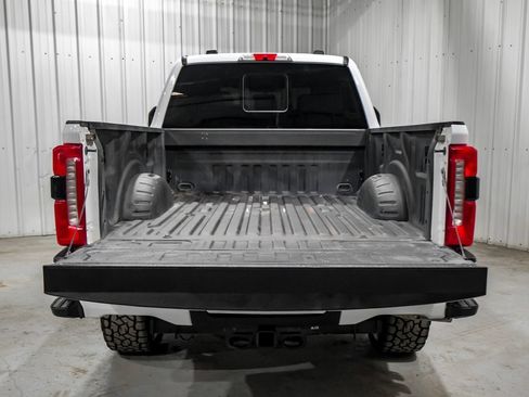 Used 2024 Ford F250 Lariat w/ Sport Appearance Package AWD/4WD image 59