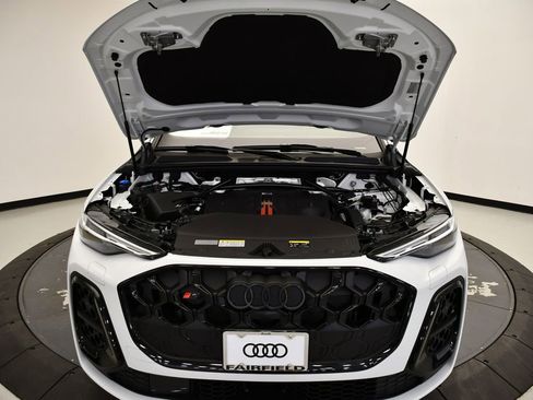 New 2025 Audi SQ5 Premium Plus image 11