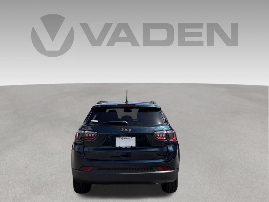 New 2026 Jeep Compass Latitude AWD/4WD image 4