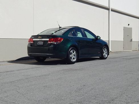 Used 2014 Chevrolet Cruze LT w/ All-Star Edition image 3