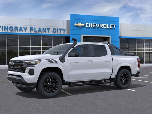 New 2025 Chevrolet Colorado Z71 w/ Midnight Edition image 2