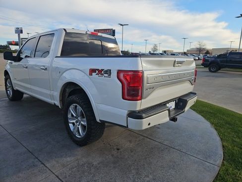 Used 2016 Ford F150 Platinum w/ Equipment Group 701A Luxury image 7
