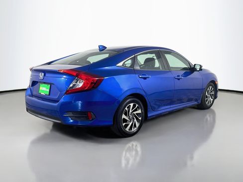 Used 2018 Honda Civic EX image 10
