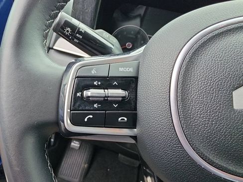Used 2023 Kia Sorento S FWD image 17