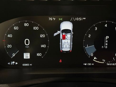 Used 2019 Volvo XC90 T6 Momentum w/ Protection Package Premier AWD/4WD image 13