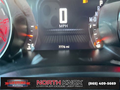 Used 2023 Dodge Challenger R/T w/ Blacktop Package image 27