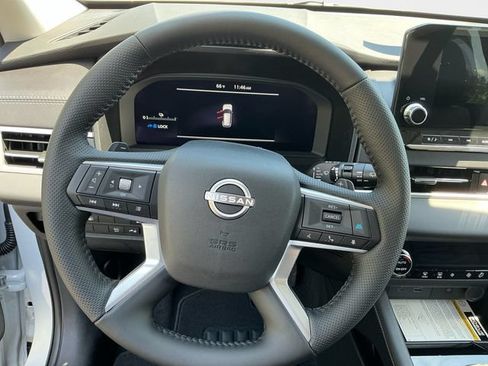 New 2026 Nissan Rogue SL AWD/4WD image 14