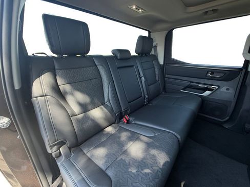 Used 2024 Toyota Tundra Limited AWD/4WD image 18