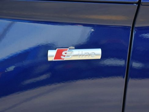 Used 2022 Audi Q5 2.0T Premium image 12