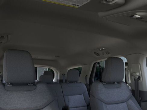 New 2026 Ford Explorer Active AWD/4WD image 22