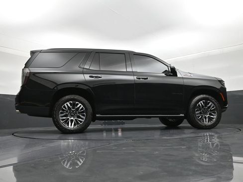 Used 2026 Chevrolet Tahoe Z71 w/ Comfort Package AWD/4WD image 25