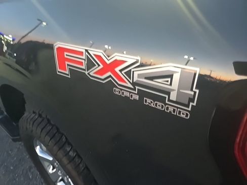 Used 2021 Ford F150 Lariat w/ Equipment Group 502A High image 9