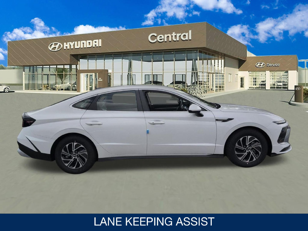 New 2026 Hyundai Sonata Blue FWD image 9