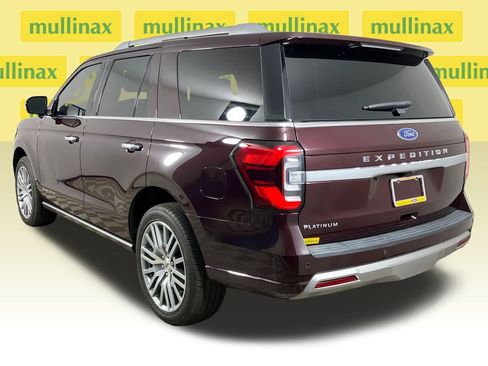 Certified 2023 Ford Expedition Platinum image 10