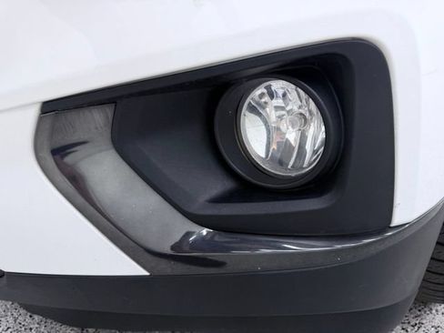 Used 2020 Chevrolet Traverse RS FWD image 8