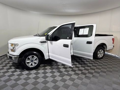 Used 2016 Ford F150 XLT image 3