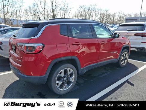 Used 2018 Jeep Compass Limited AWD/4WD image 6