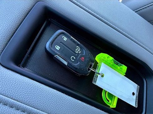 Used 2022 Chevrolet Silverado 1500 LTZ w/ LTZ Convenience Package II image 31