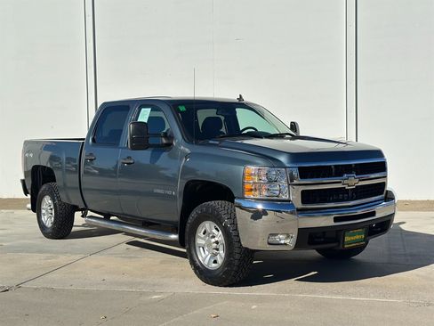 Used 2008 Chevrolet Silverado 2500 LT w/ 1LT Convenience Package image 6