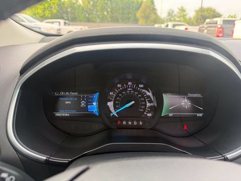 Used 2018 Ford Edge Sport w/ Equipment Group 401A AWD/4WD image 27