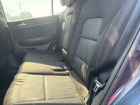 Used 2020 Kia Sportage LX AWD/4WD image 10